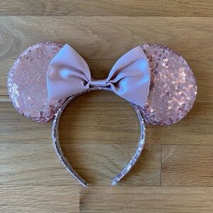 Rose Gold Minnie Ears